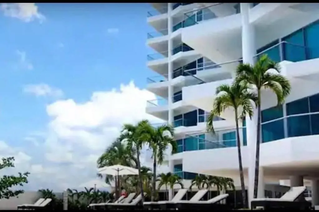 Beachfront Luxury Condo In Cartagena Colombia